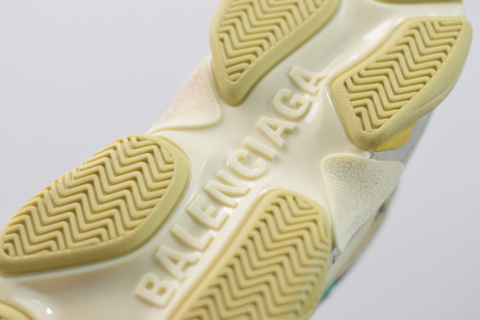 balcia triple s beige green yellow 483513 w06e3 7070