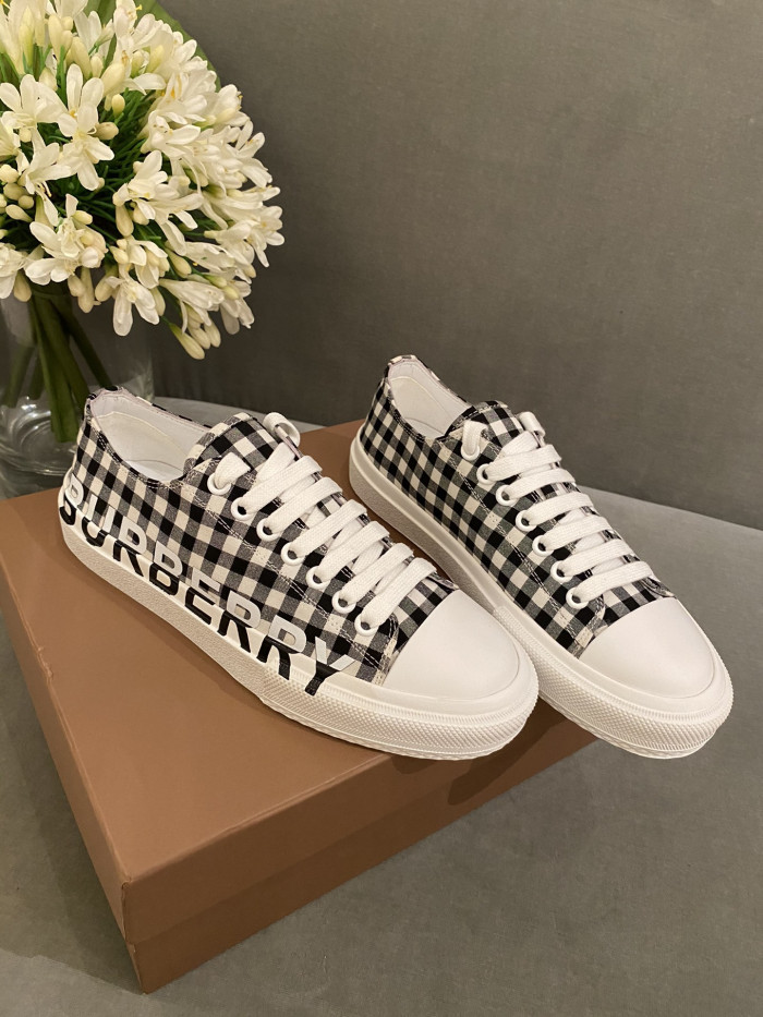 bubry sneakers