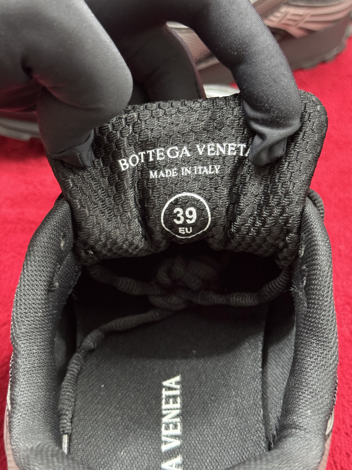 Bottega Veneta Orbit Black bv25488