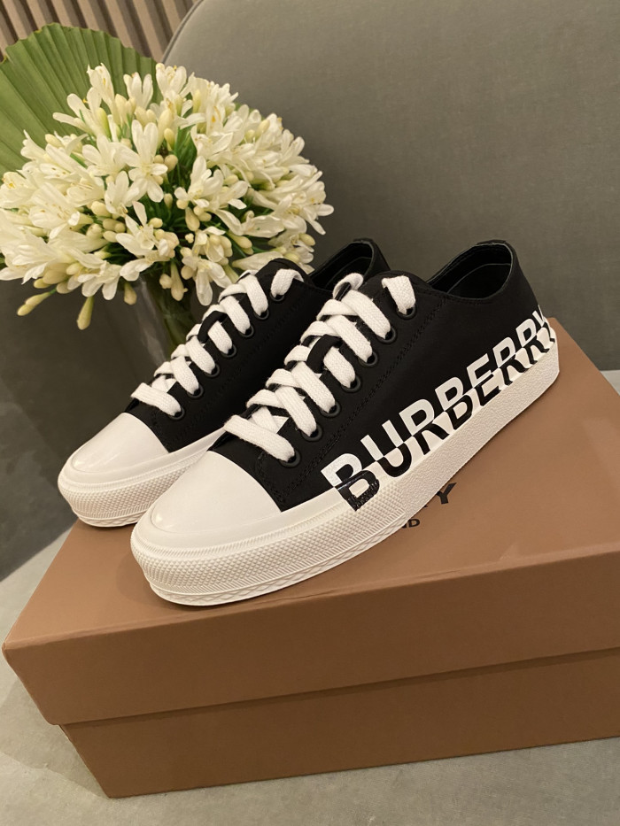 bubry sneakers