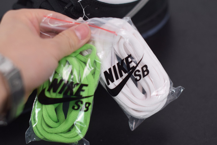 nike sb dunk low staple panda pigeon bv1310-013