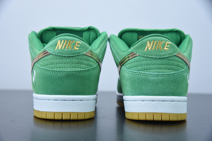 nike sb dunk low pro st. patrick