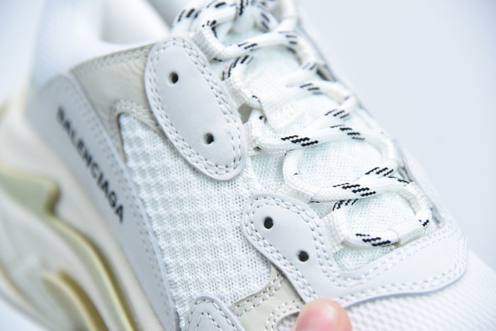 balcia triple s 541624 w09e1 9000