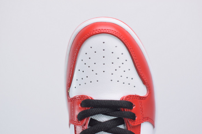 nike sb dunk low chicago bq6817-600