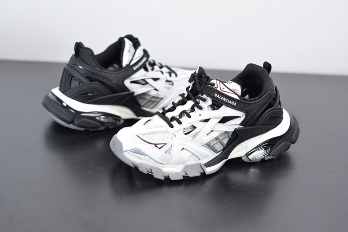 balcia track sneaker 570391 w2gn3 1090