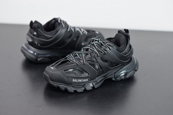 balcia track led 542023 w1gb1 1000 Ba*len*cia*ga