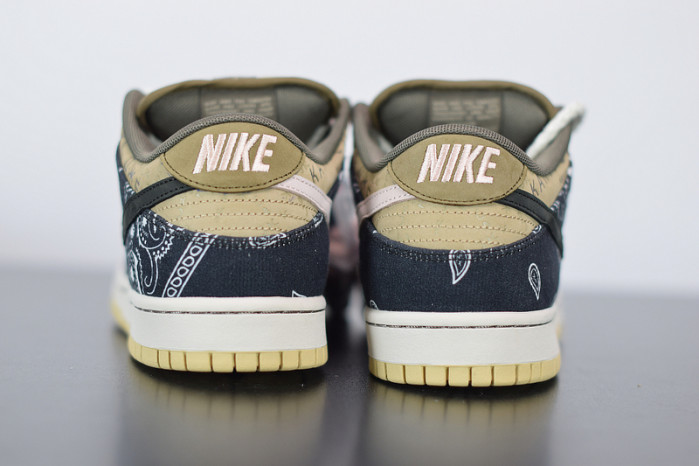 nike sb dunk low travis scott ct5053-001