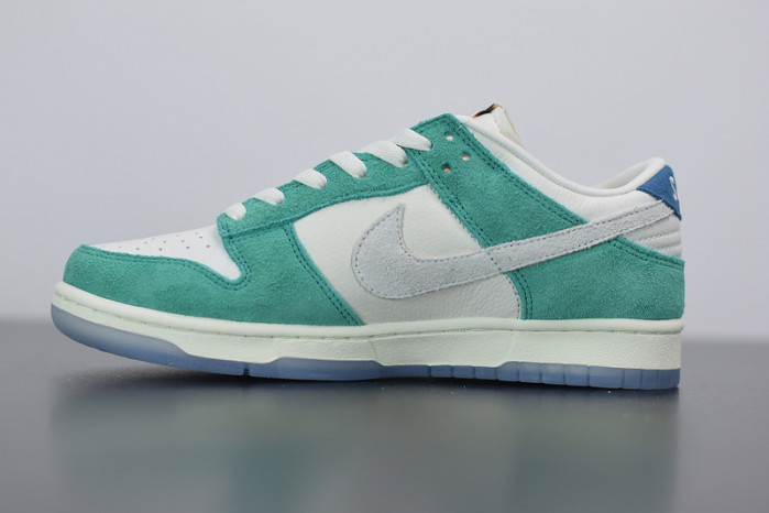 kasina x nike dunk low neptune green cz6501-101