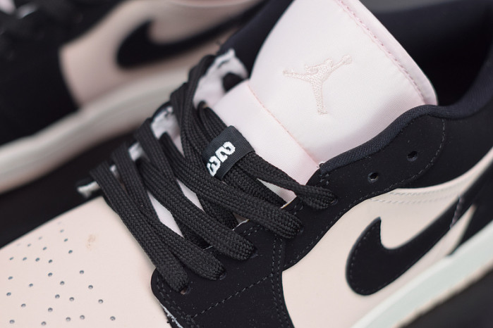 air jordan 1 low black guava ice dc0774-003