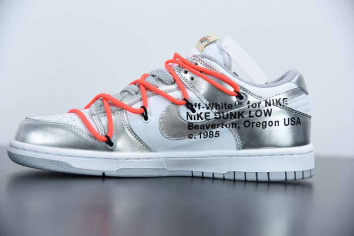 nike dunk low off-white x futura ct0856-800