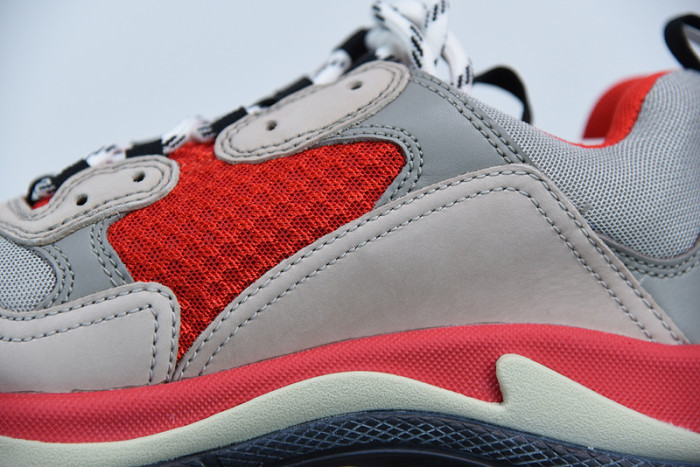 balcia triple s 536737 w09oh 6151