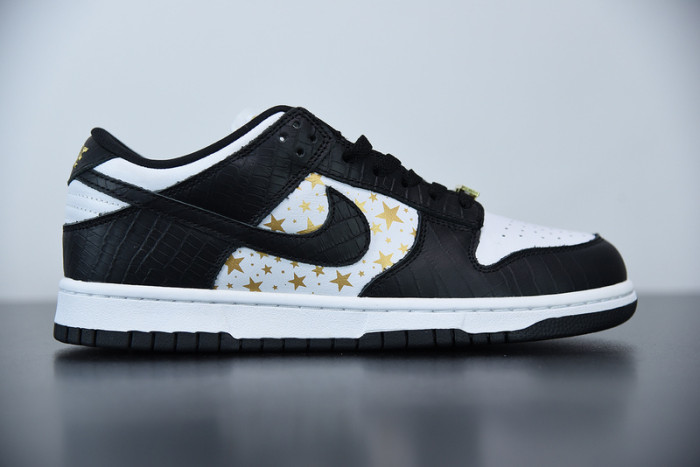 nike sb dunk low stars dh3228-102