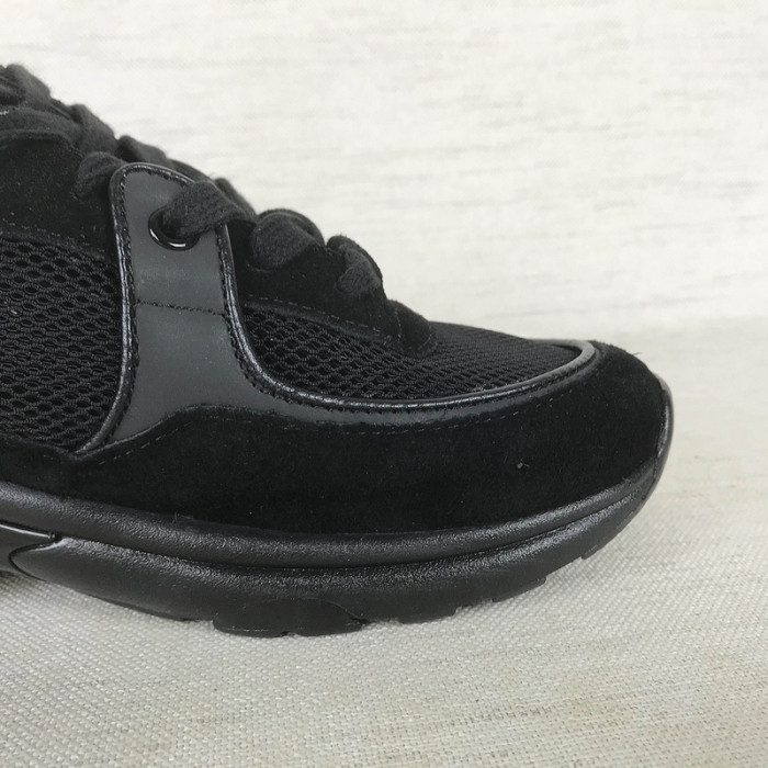 chnl sneaker