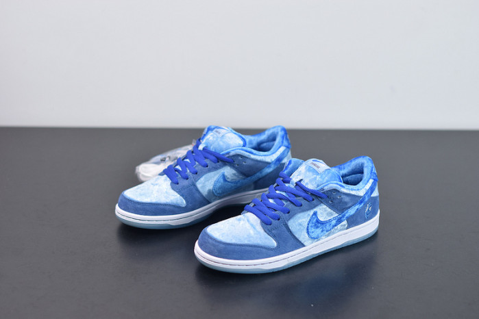 nike sb dunk low stragelove blue ct2552-400