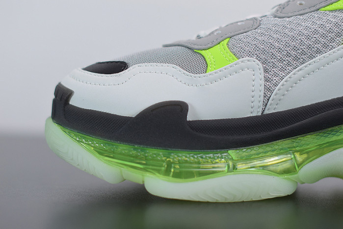 balcia triple s 541624 w2fr1 8297