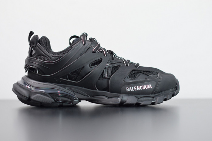 balcia track led 542023 w1gb1 1000 Ba*len*cia*ga