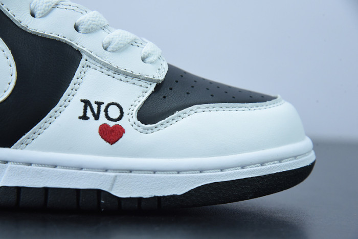 nike sb dunk high S*p*e by any means black dn3741-002