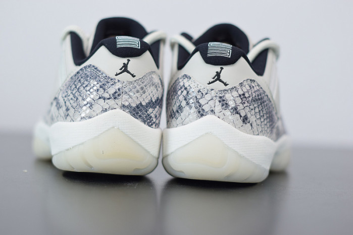air jordan 11 retro low snake light bone cd6846-002