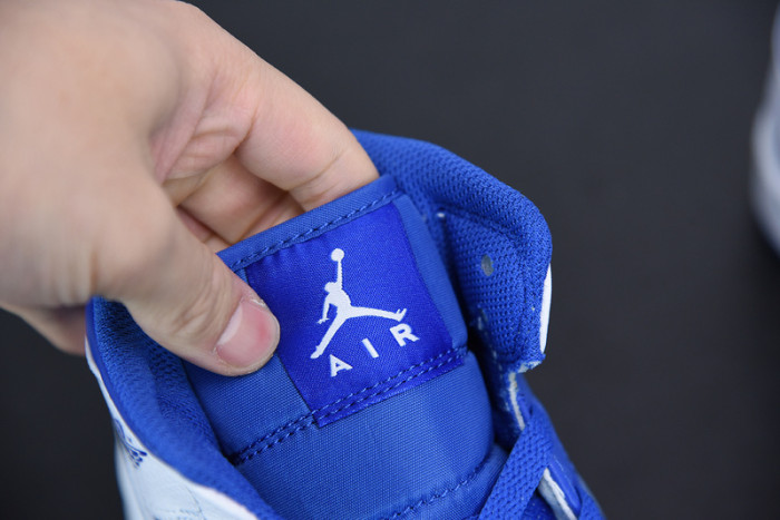 air jordan 1 mid “hyper royal” 554724-114