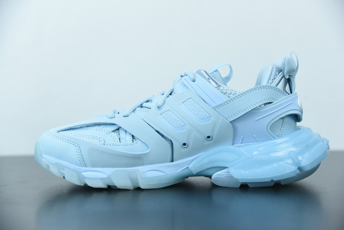 balcia track sneaker