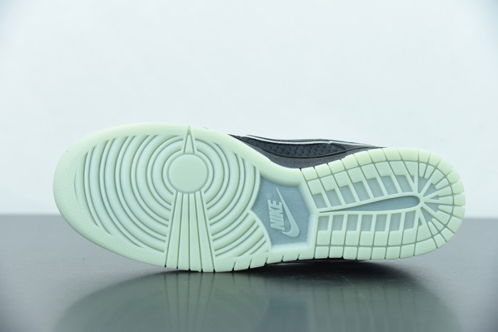 lpl x nike dunk low do2327-011