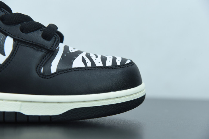 quartersnacks x nike sb dunk low dm3510-001