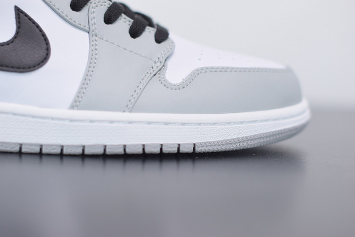 air jordan 1 mid light smoke grey 554724-092