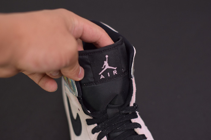 air jordan 1 mid dirty powder iridescent bq6472-602