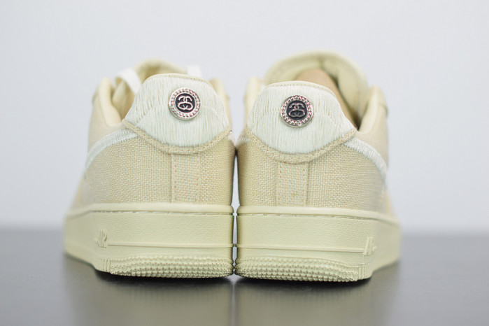 stussy x nike air force 1 low “fossil stone” cz9084-200