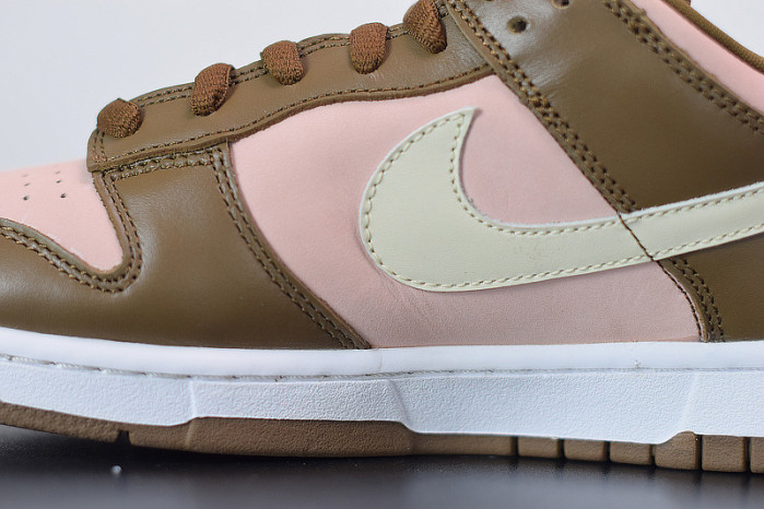 nike dunk sb low stussy cherry 304292-671