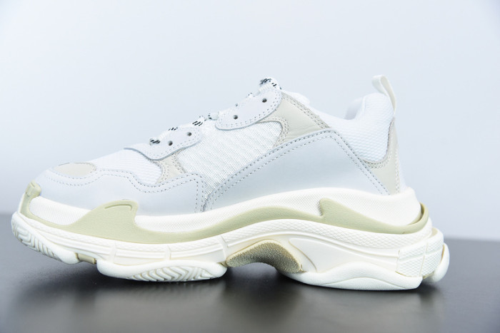 balcia triple s 541624 w09e1 9000