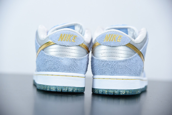 sean cliver x nike sb dunk low dc9936-100