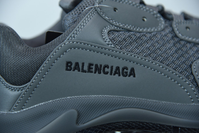 balcia triple s sneaker