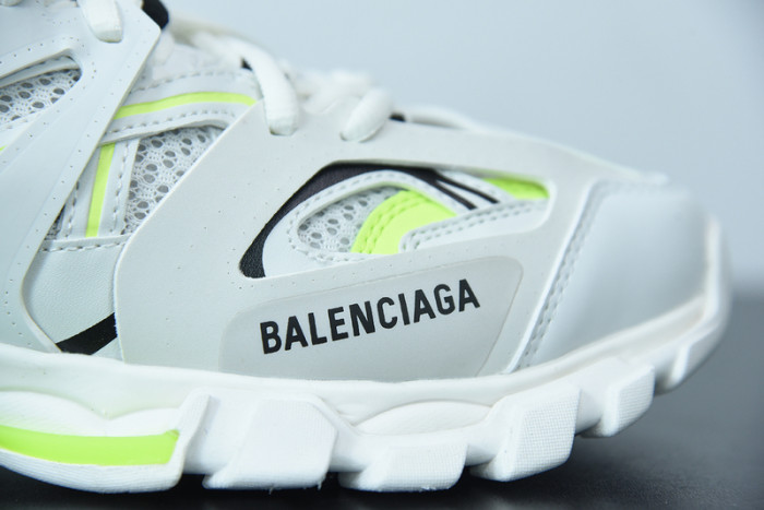 balcia track sneaker