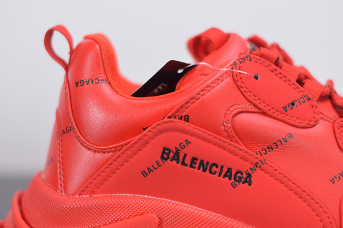 balcia triple s all over logo red 524039 w2fa1 7632