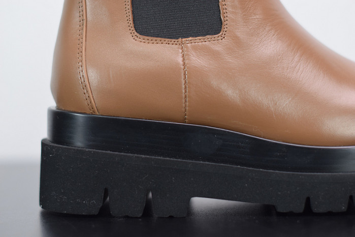 Bottega Veneta Chelsea Tire Leather high Boot