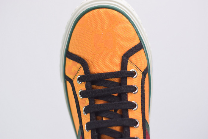 gci low top sneaker g016