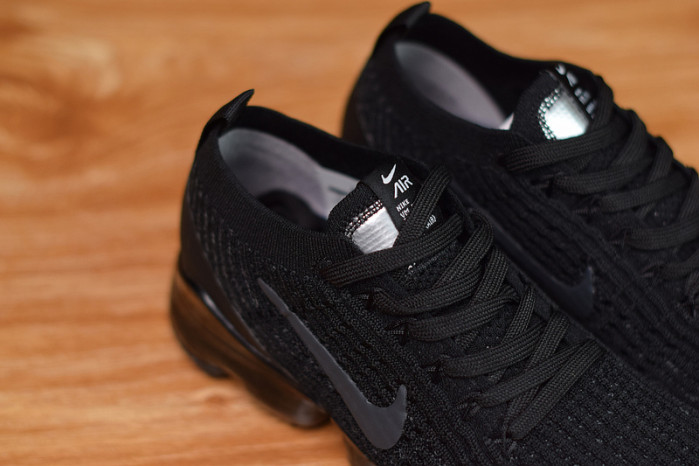 nike air vapormax flyknit 3 triple black aj6910-002