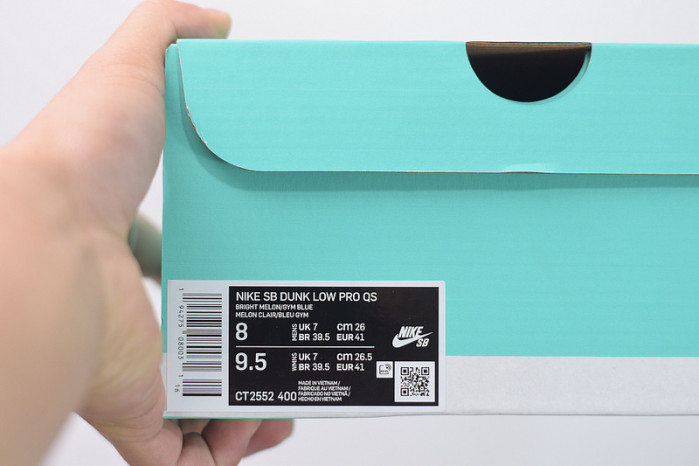 nike sb dunk low stragelove blue ct2552-400