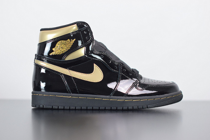 air jordan 1 retro high black metallic gold 555088-032