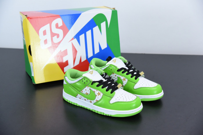 spm x nike sb dunk low green dh3228-101