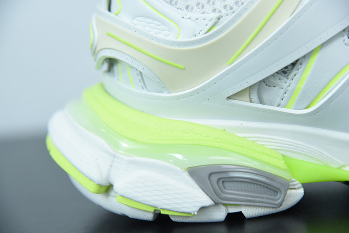 balcia track sneaker