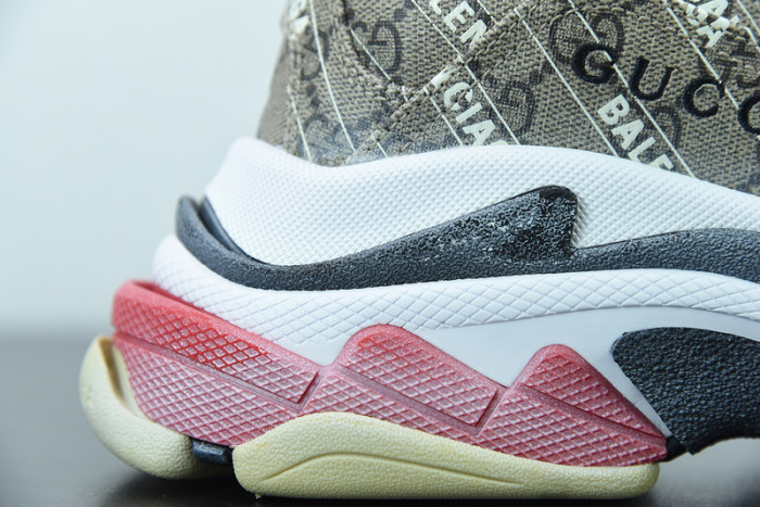 gci & balcia triple s sneaker Ba*len*cia*ga