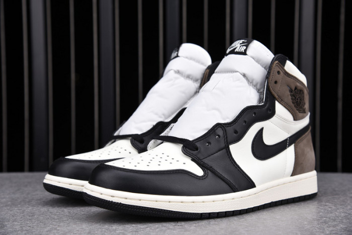 air jordan 1 high og“dark mocha” 555088-105
