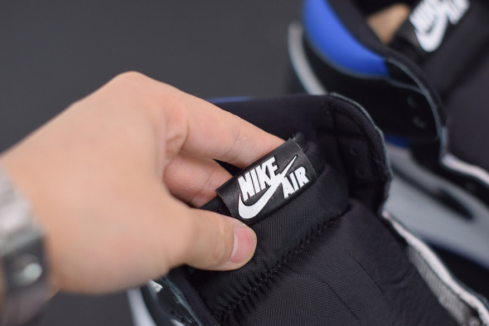 air jordan 1 retro high og royal toe 555088-041