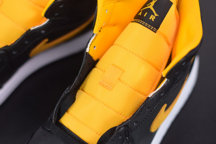 air jordan 1 mid black university gold ci9352-001