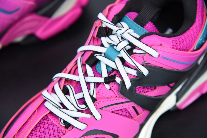 balcia track sneaker