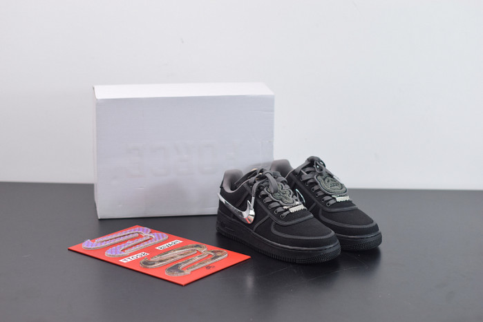 travis scott x air force 1 aq4211-001