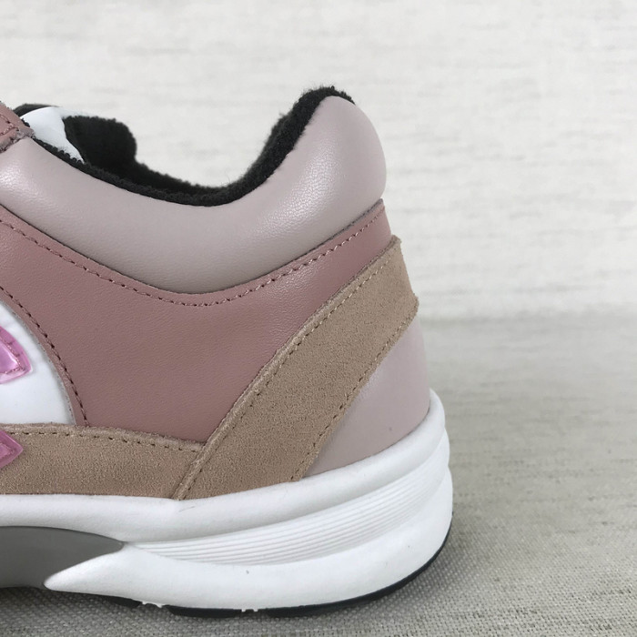 chnl sneaker