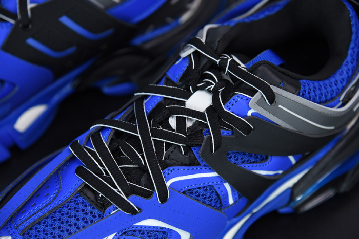 balcia track sneaker